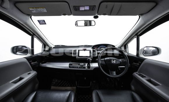 Buy Used Honda Freed White Car in Bangkok in Bangkok Buy Used Honda Freed White Car in Bangkok in Bangkok