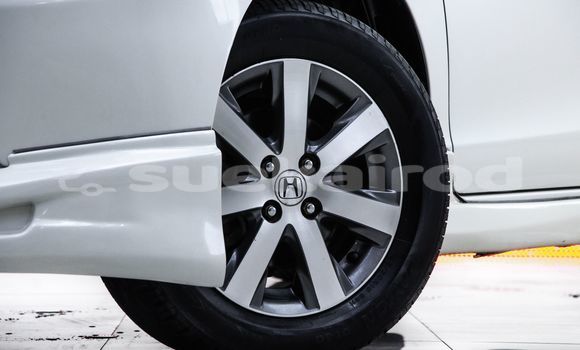 Buy Used Honda Freed White Car in Bangkok in Bangkok Buy Used Honda Freed White Car in Bangkok in Bangkok