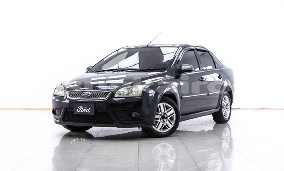 ซื้อ รถมือสอง Ford Focus สีดำ รถยนต์ ใน %{เมือง} ใน กรุงเทพมหานคร