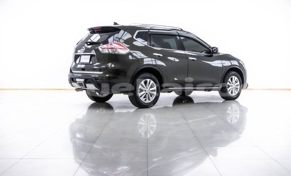 Buy Used Nissan X-Trail Green Car in Bangkok in Bangkok Buy Used Nissan X-Trail Green Car in Bangkok in Bangkok