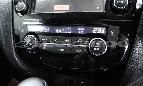 Buy Used Nissan X-Trail Green Car in Bangkok in Bangkok Buy Used Nissan X-Trail Green Car in Bangkok in Bangkok