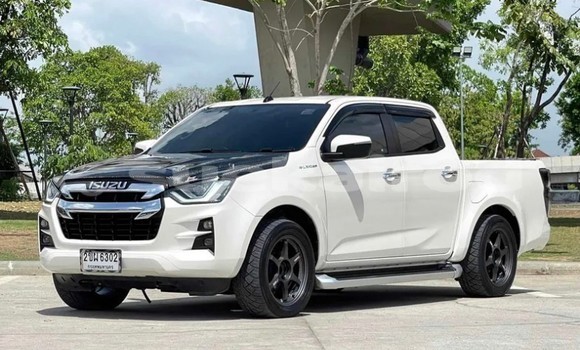 Buy Used Isuzu D-Max White Car in Bangkok in Bangkok Buy Used Isuzu D-Max White Car in Bangkok in Bangkok