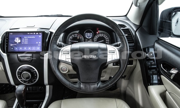 ซื้อ รถมือสอง Isuzu MU-X ขาว รถยนต์ ใน %{เมือง} ใน กรุงเทพมหานคร ซื้อ รถมือสอง Isuzu MU-X ขาว รถยนต์ ใน %{เมือง} ใน กรุงเทพมหานคร