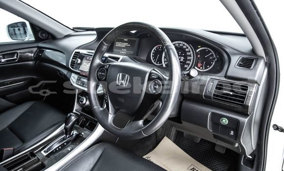 ซื้อ รถมือสอง Honda Accord ขาว รถยนต์ ใน %{เมือง} ใน กรุงเทพมหานคร ซื้อ รถมือสอง Honda Accord ขาว รถยนต์ ใน %{เมือง} ใน กรุงเทพมหานคร