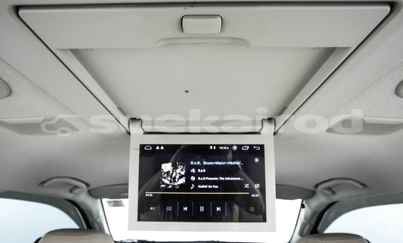 Buy Used Isuzu MU-X White Car in Bangkok in Bangkok Buy Used Isuzu MU-X White Car in Bangkok in Bangkok