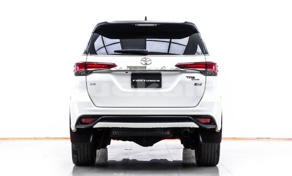 Buy Used Toyota Fortuner White Car in Bangkok in Bangkok Buy Used Toyota Fortuner White Car in Bangkok in Bangkok