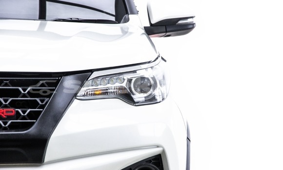 Buy Used Toyota Fortuner White Car in Bangkok in Bangkok Buy Used Toyota Fortuner White Car in Bangkok in Bangkok