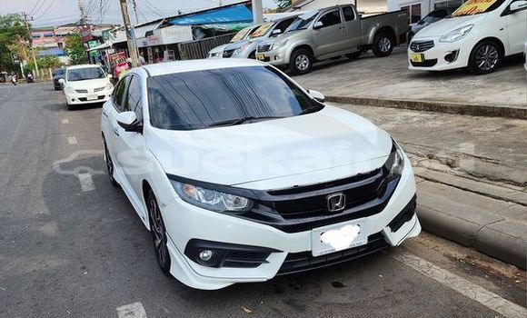 ซื้อ รถมือสอง Honda Civic ขาว รถยนต์ ใน %{เมือง} ใน สุรินทร์ ซื้อ รถมือสอง Honda Civic ขาว รถยนต์ ใน %{เมือง} ใน สุรินทร์