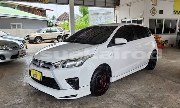 Buy Used Toyota Yaris White Car in Surin in Surin