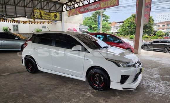 ซื้อ รถมือสอง Toyota Yaris ขาว รถยนต์ ใน %{เมือง} ใน สุรินทร์ ซื้อ รถมือสอง Toyota Yaris ขาว รถยนต์ ใน %{เมือง} ใน สุรินทร์