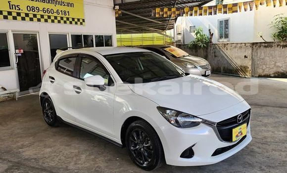 ซื้อ รถมือสอง Mazda Mazda 2 ขาว รถยนต์ ใน %{เมือง} ใน สุรินทร์ ซื้อ รถมือสอง Mazda Mazda 2 ขาว รถยนต์ ใน %{เมือง} ใน สุรินทร์