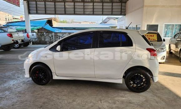 ซื้อ รถมือสอง Toyota Yaris ขาว รถยนต์ ใน %{เมือง} ใน สุรินทร์ ซื้อ รถมือสอง Toyota Yaris ขาว รถยนต์ ใน %{เมือง} ใน สุรินทร์