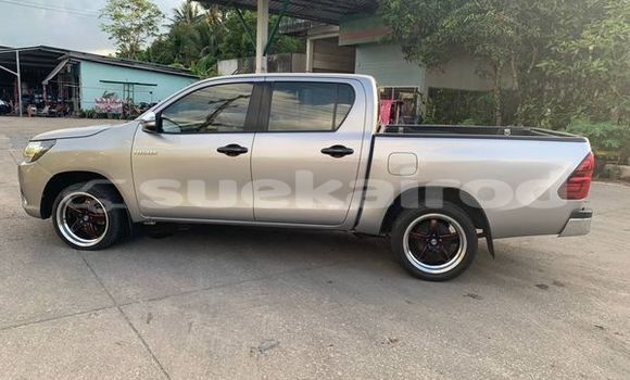 ซื้อ รถมือสอง Toyota Hiluxe Revo เงิน รถยนต์ ใน %{เมือง} ใน สุราษฎร์ธานี ซื้อ รถมือสอง Toyota Hiluxe Revo เงิน รถยนต์ ใน %{เมือง} ใน สุราษฎร์ธานี