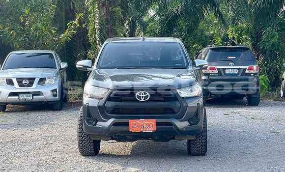 ซื้อ รถมือสอง Toyota Hiluxe Revo สีดำ รถยนต์ ใน %{เมือง} ใน สุราษฎร์ธานี ซื้อ รถมือสอง Toyota Hiluxe Revo สีดำ รถยนต์ ใน %{เมือง} ใน สุราษฎร์ธานี