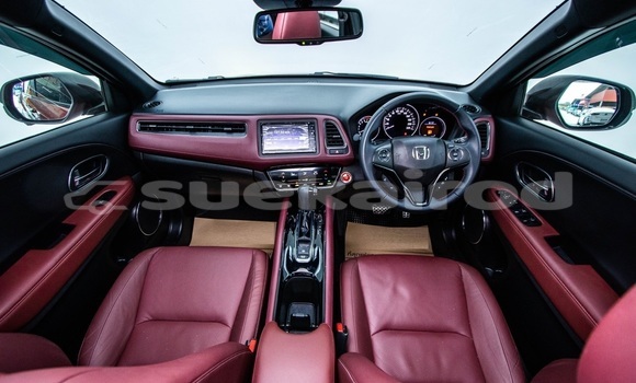 Buy Used Honda HR–V Red Car in Bangkok in Bangkok Buy Used Honda HR–V Red Car in Bangkok in Bangkok