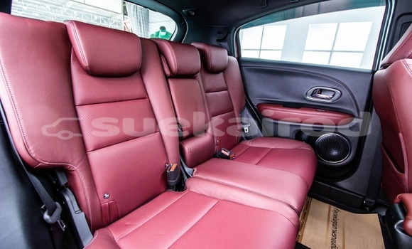 Buy Used Honda HR–V Red Car in Bangkok in Bangkok Buy Used Honda HR–V Red Car in Bangkok in Bangkok