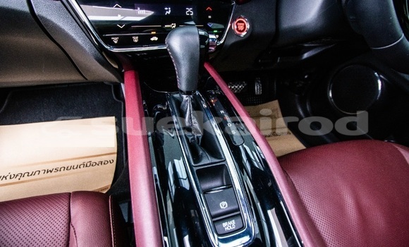 Buy Used Honda HR–V Red Car in Bangkok in Bangkok Buy Used Honda HR–V Red Car in Bangkok in Bangkok