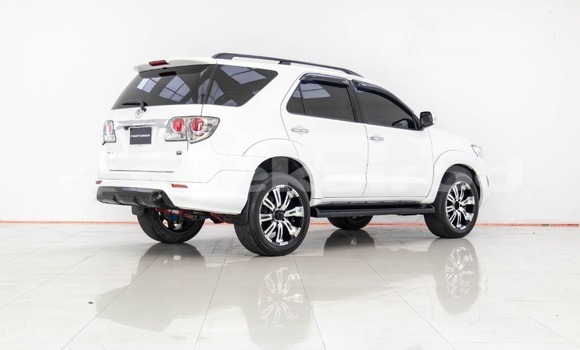 Buy Used Toyota Fortuner White Car in Bangkok in Bangkok Buy Used Toyota Fortuner White Car in Bangkok in Bangkok