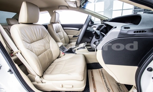 ซื้อ รถมือสอง Honda Civic ขาว รถยนต์ ใน %{เมือง} ใน กรุงเทพมหานคร ซื้อ รถมือสอง Honda Civic ขาว รถยนต์ ใน %{เมือง} ใน กรุงเทพมหานคร