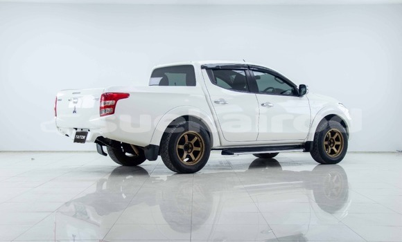 Buy Used Mitsubishi Triton White Car in Bangkok in Bangkok Buy Used Mitsubishi Triton White Car in Bangkok in Bangkok