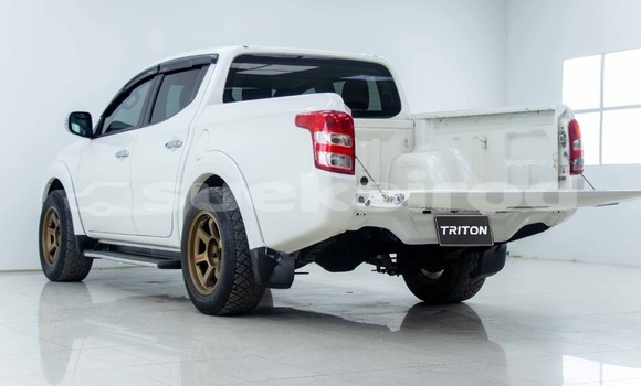Buy Used Mitsubishi Triton White Car in Bangkok in Bangkok Buy Used Mitsubishi Triton White Car in Bangkok in Bangkok