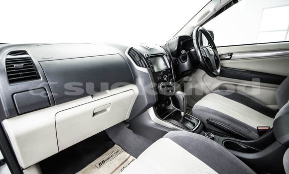 ซื้อ รถมือสอง Chevrolet TrailBlazer ขาว รถยนต์ ใน %{เมือง} ใน กรุงเทพมหานคร ซื้อ รถมือสอง Chevrolet TrailBlazer ขาว รถยนต์ ใน %{เมือง} ใน กรุงเทพมหานคร