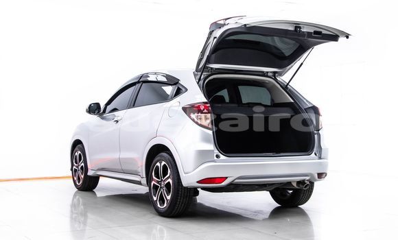 ซื้อ รถมือสอง Honda HR-V อื่น ๆ รถยนต์ ใน %{เมือง} ใน กรุงเทพมหานคร ซื้อ รถมือสอง Honda HR-V อื่น ๆ รถยนต์ ใน %{เมือง} ใน กรุงเทพมหานคร