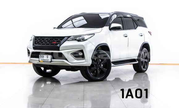 Buy Used Toyota Fortuner White Car in Bangkok in Bangkok Buy Used Toyota Fortuner White Car in Bangkok in Bangkok