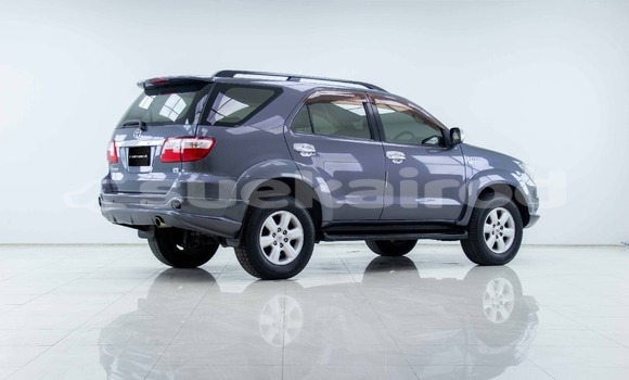Buy Used Toyota Fortuner Silver Car in Bangkok in Bangkok Buy Used Toyota Fortuner Silver Car in Bangkok in Bangkok