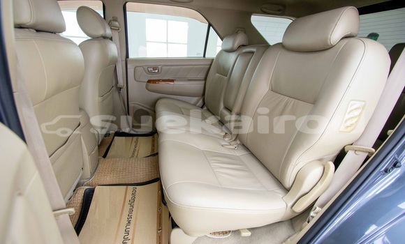 Buy Used Toyota Fortuner Silver Car in Bangkok in Bangkok Buy Used Toyota Fortuner Silver Car in Bangkok in Bangkok