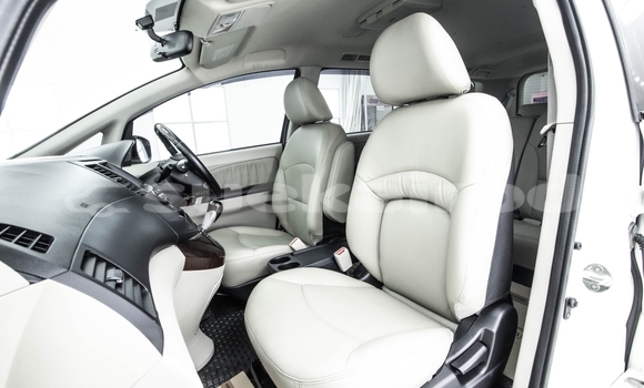 ซื้อ รถมือสอง Mitsubishi Space Wagon ขาว รถยนต์ ใน %{เมือง} ใน กรุงเทพมหานคร ซื้อ รถมือสอง Mitsubishi Space Wagon ขาว รถยนต์ ใน %{เมือง} ใน กรุงเทพมหานคร