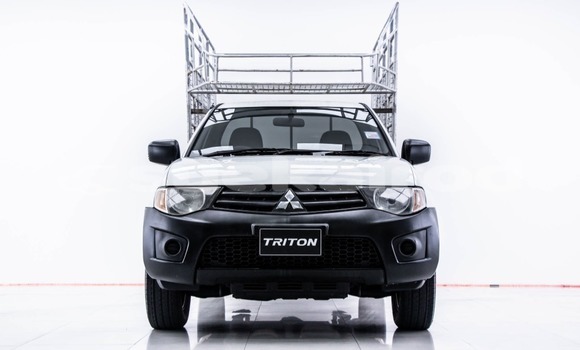 Buy Used Mitsubishi Triton White Car in Bangkok in Bangkok Buy Used Mitsubishi Triton White Car in Bangkok in Bangkok
