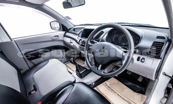 Buy Used Mitsubishi Triton White Car in Bangkok in Bangkok Buy Used Mitsubishi Triton White Car in Bangkok in Bangkok