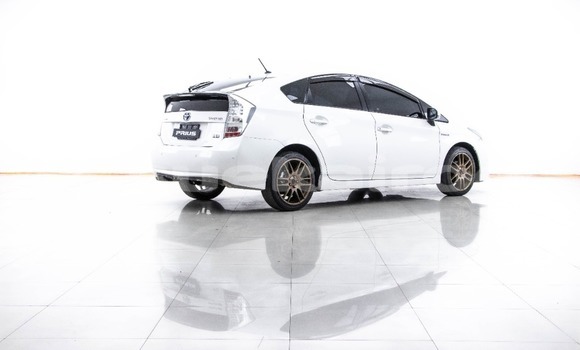 ซื้อ รถมือสอง Toyota Prius ขาว รถยนต์ ใน %{เมือง} ใน กรุงเทพมหานคร ซื้อ รถมือสอง Toyota Prius ขาว รถยนต์ ใน %{เมือง} ใน กรุงเทพมหานคร