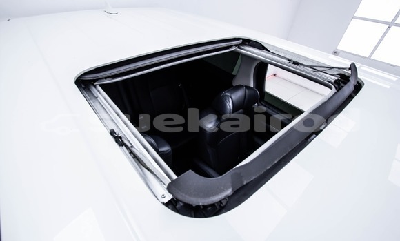 Buy Used Toyota Vellfire White Car in Bangkok in Bangkok Buy Used Toyota Vellfire White Car in Bangkok in Bangkok
