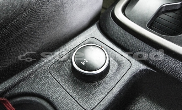 Buy Used Chevrolet TrailBlazer White Car in Bangkok in Bangkok Buy Used Chevrolet TrailBlazer White Car in Bangkok in Bangkok