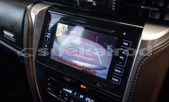 ซื้อ รถมือสอง Toyota Fortuner เงิน รถยนต์ ใน %{เมือง} ใน กรุงเทพมหานคร ซื้อ รถมือสอง Toyota Fortuner เงิน รถยนต์ ใน %{เมือง} ใน กรุงเทพมหานคร