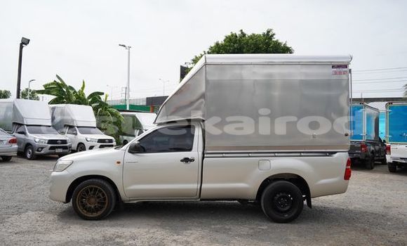 ซื้อ รถมือสอง Toyota Hiluxe VIGO เงิน รถยนต์ ใน %{เมือง} ใน กรุงเทพมหานคร ซื้อ รถมือสอง Toyota Hiluxe VIGO เงิน รถยนต์ ใน %{เมือง} ใน กรุงเทพมหานคร