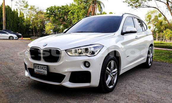 ซื้อ รถมือสอง BMW X1 ขาว รถยนต์ ใน %{เมือง} ใน กรุงเทพมหานคร