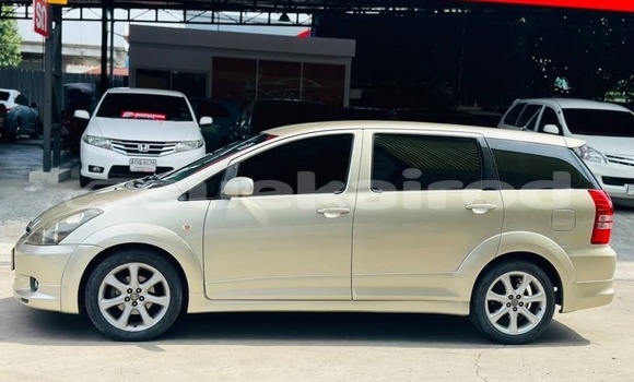 ซื้อ รถมือสอง Toyota Wish สีน้ำตาล รถยนต์ ใน %{เมือง} ใน กรุงเทพมหานคร ซื้อ รถมือสอง Toyota Wish สีน้ำตาล รถยนต์ ใน %{เมือง} ใน กรุงเทพมหานคร