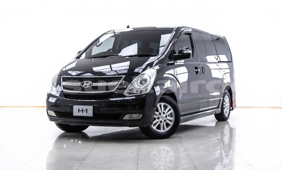Buy Used Hyundai H1 Black Car in Bangkok in Bangkok