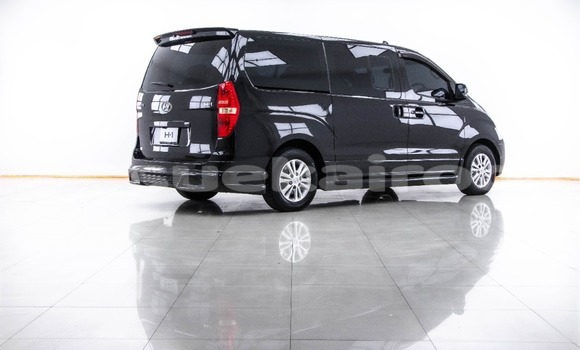 Buy Used Hyundai H1 Black Car in Bangkok in Bangkok Buy Used Hyundai H1 Black Car in Bangkok in Bangkok