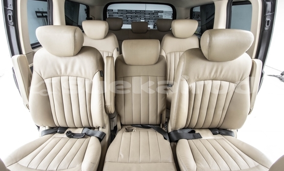 Buy Used Hyundai H1 Black Car in Bangkok in Bangkok Buy Used Hyundai H1 Black Car in Bangkok in Bangkok