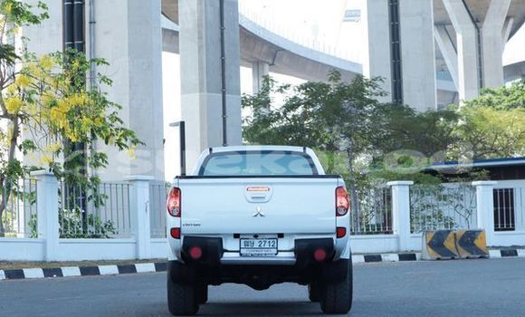 ซื้อ รถมือสอง Mitsubishi Triton ขาว รถยนต์ ใน %{เมือง} ใน กรุงเทพมหานคร ซื้อ รถมือสอง Mitsubishi Triton ขาว รถยนต์ ใน %{เมือง} ใน กรุงเทพมหานคร