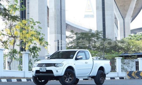 ซื้อ รถมือสอง Mitsubishi Triton ขาว รถยนต์ ใน %{เมือง} ใน กรุงเทพมหานคร ซื้อ รถมือสอง Mitsubishi Triton ขาว รถยนต์ ใน %{เมือง} ใน กรุงเทพมหานคร