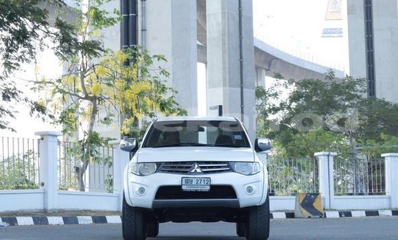 ซื้อ รถมือสอง Mitsubishi Triton ขาว รถยนต์ ใน %{เมือง} ใน กรุงเทพมหานคร ซื้อ รถมือสอง Mitsubishi Triton ขาว รถยนต์ ใน %{เมือง} ใน กรุงเทพมหานคร