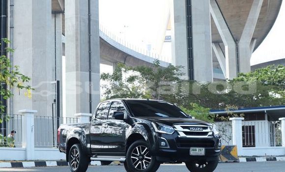 Buy Used Isuzu D-Max Black Car in Bangkok in Bangkok