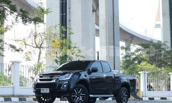 Buy Used Isuzu D-Max Black Car in Bangkok in Bangkok Buy Used Isuzu D-Max Black Car in Bangkok in Bangkok