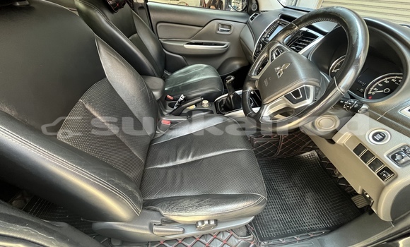 Buy Used Mitsubishi L400 Black Truck in Pathum Thani in Pathum Thani Buy Used Mitsubishi L400 Black Truck in Pathum Thani in Pathum Thani