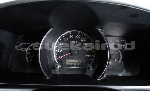 Buy Used Toyota Commuter White Car in Bangkok in Bangkok Buy Used Toyota Commuter White Car in Bangkok in Bangkok